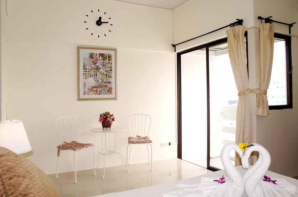 The Nest Serviced Apartment Bangkok Exterior foto
